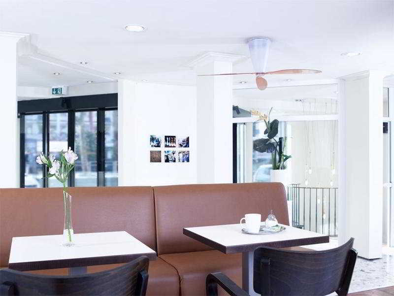 Nunohotel Kolonia Restauracja zdjęcie